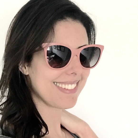 Authentic Fendi cat eye wayfarer zigzag sunglasses - Picture 7 of 8